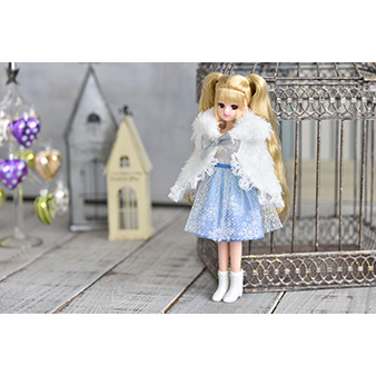 LW－19 ふわふわスノーケープ｜商品情報｜リカちゃん